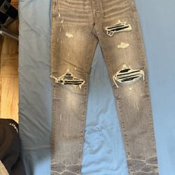 Amiri Jeans Best Deal You Find On Here