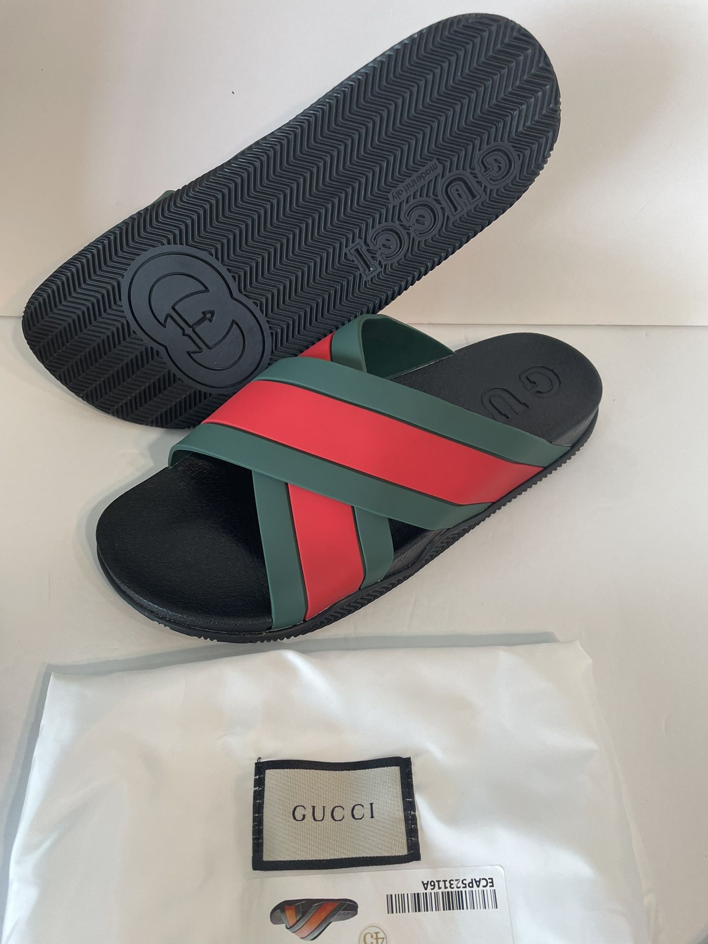 Gucci Men Slider 