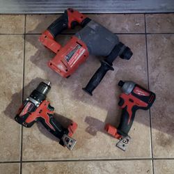 Milwaukee  M18