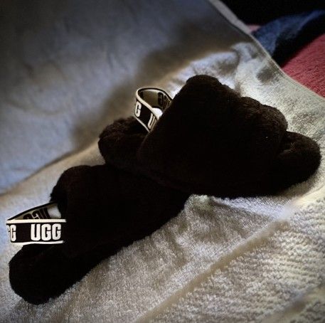 Black Fluffy UGG Slides Size 8
