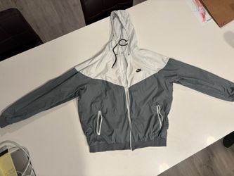 Nike Windbreaker Jacket Men’s XL