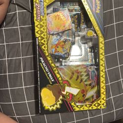 Pikachu V Max 