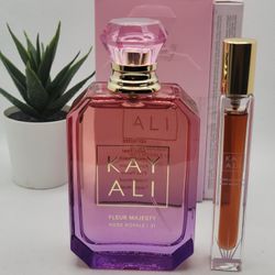 KAYALI 

FLEUR MAJESTY ROSE ROYALE | 31
&
VANILLA CANDY ROCK SUGAR | 42 Travel Spray Eau de Parfum  

3.4 fl
.34 fl 