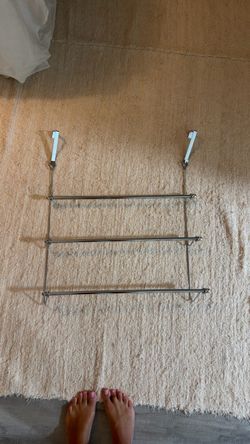 Over door stainless steel towel hanger
