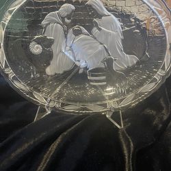 New In Box. Mikasa Crystal 9x7” Nativity Plate With Stand