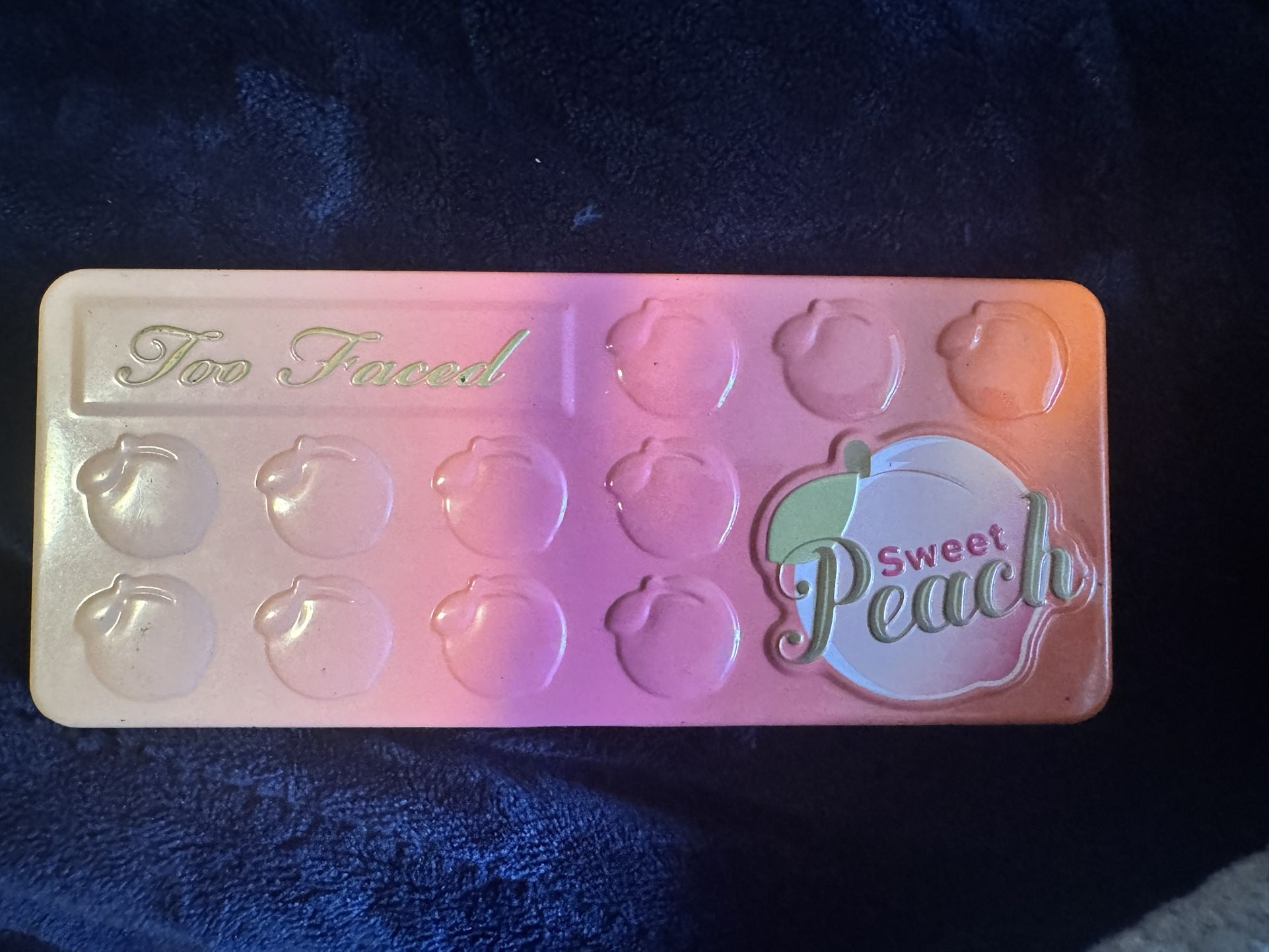 Too faced Peach Perfect Palette