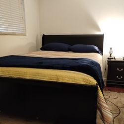 Bedframe, Headboard, Mattress, 6 Drawer Dresser & Mirror