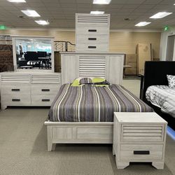 Sarter White Queen 5pcs Bedroom Set - Best Prices - $39 Down