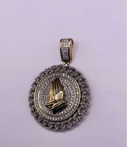 Gold diamond pendant 14kt