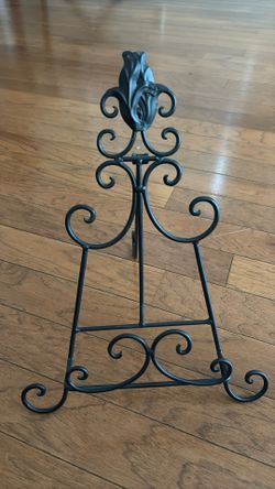 Metal Book, Cookbook, Picture Stand    Like New!!!