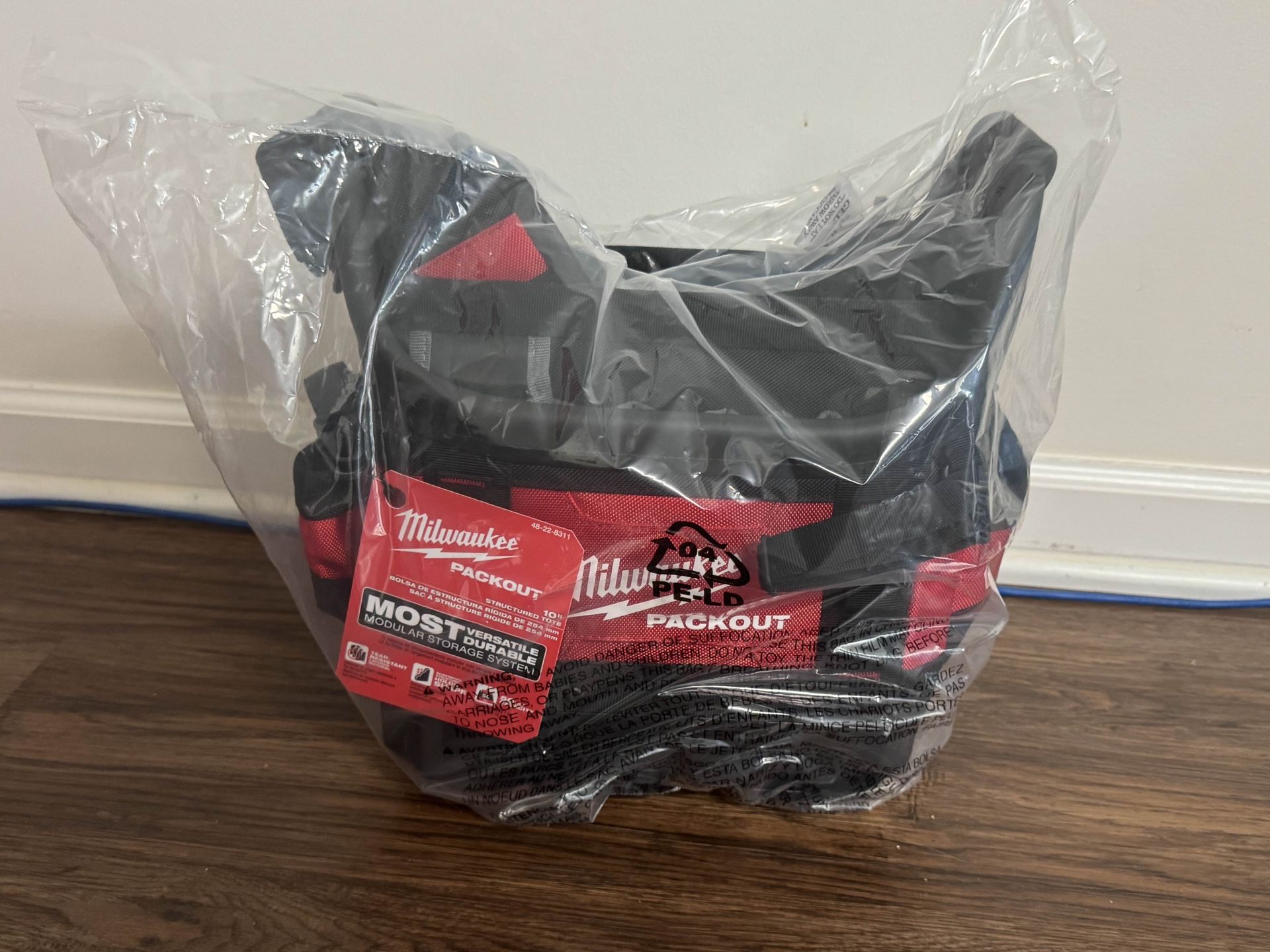 milwaukee packout 10in structured tote
