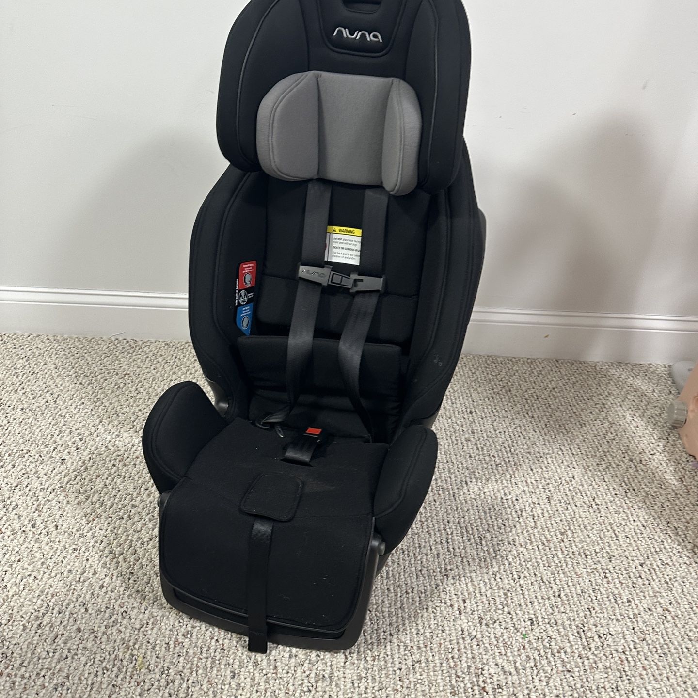 EXEC™ All-In-One Car Seat Like New! 