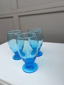 168 Blue green drinking glasses