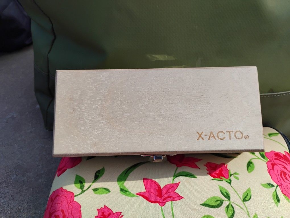 X-Acto Knife Set (16 Piece Set)