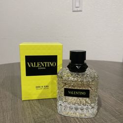 Valentino Yellow Dream Women’s Perfume 