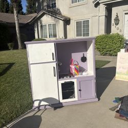 Children’s kitchen