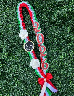 Graduation lei