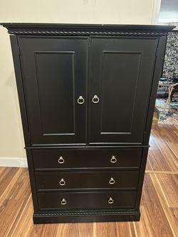 TV Dresser