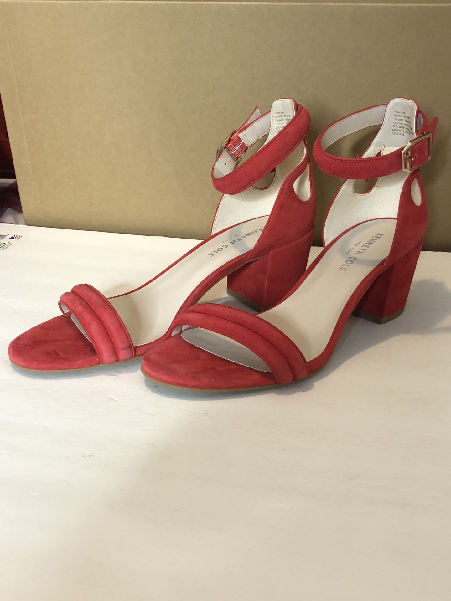 Kenneth Cole Red Heels Size 9 1/2