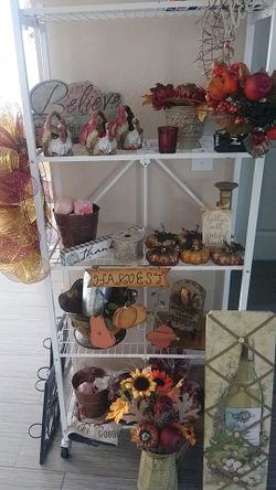 Thanksgiving decor/and more