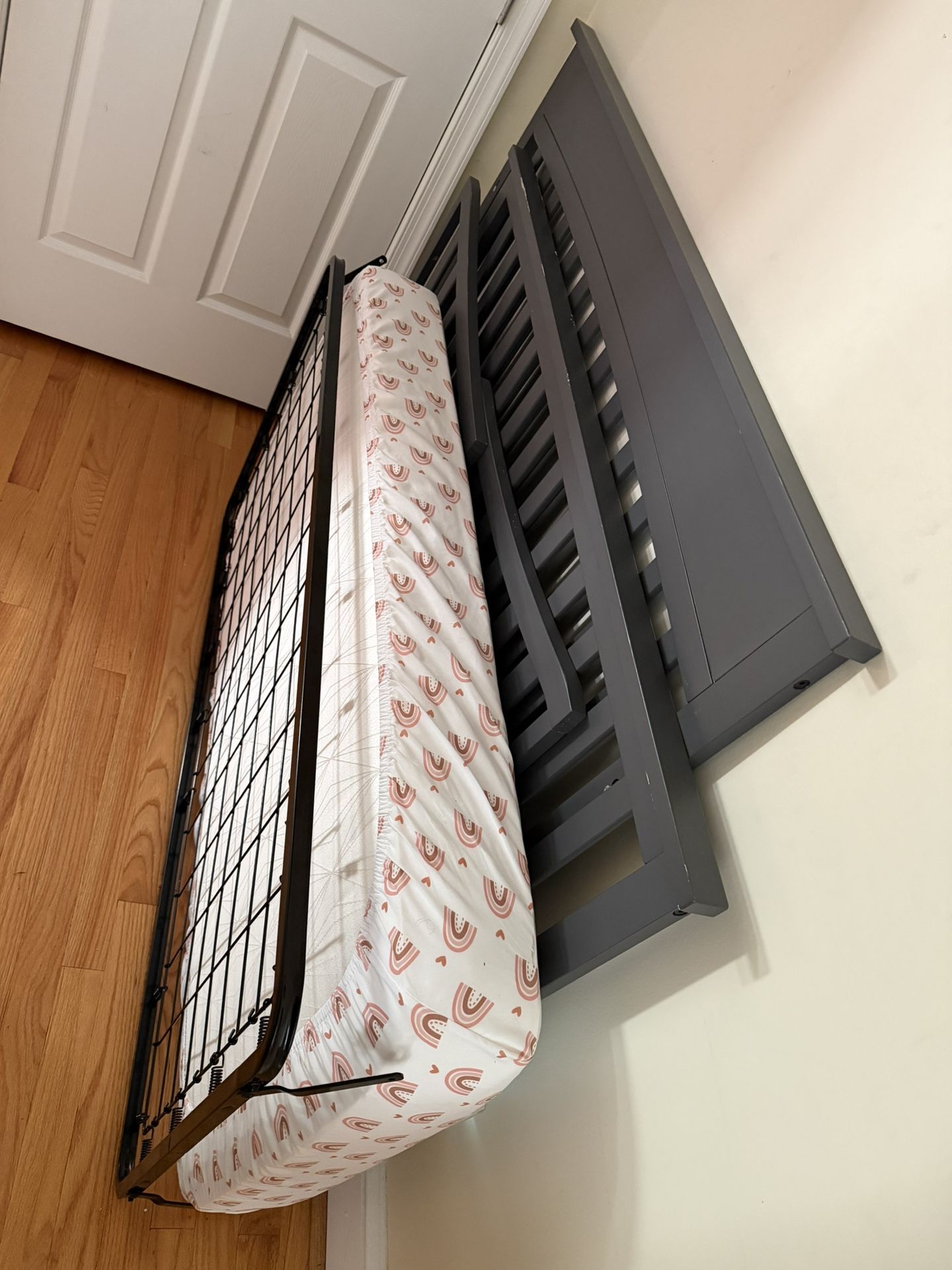 Crib and/or Crib Mattress