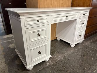 White 7 Drawer Executive Desk