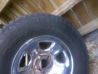 Two nitto a/t Terra grappler g2 295/70r17