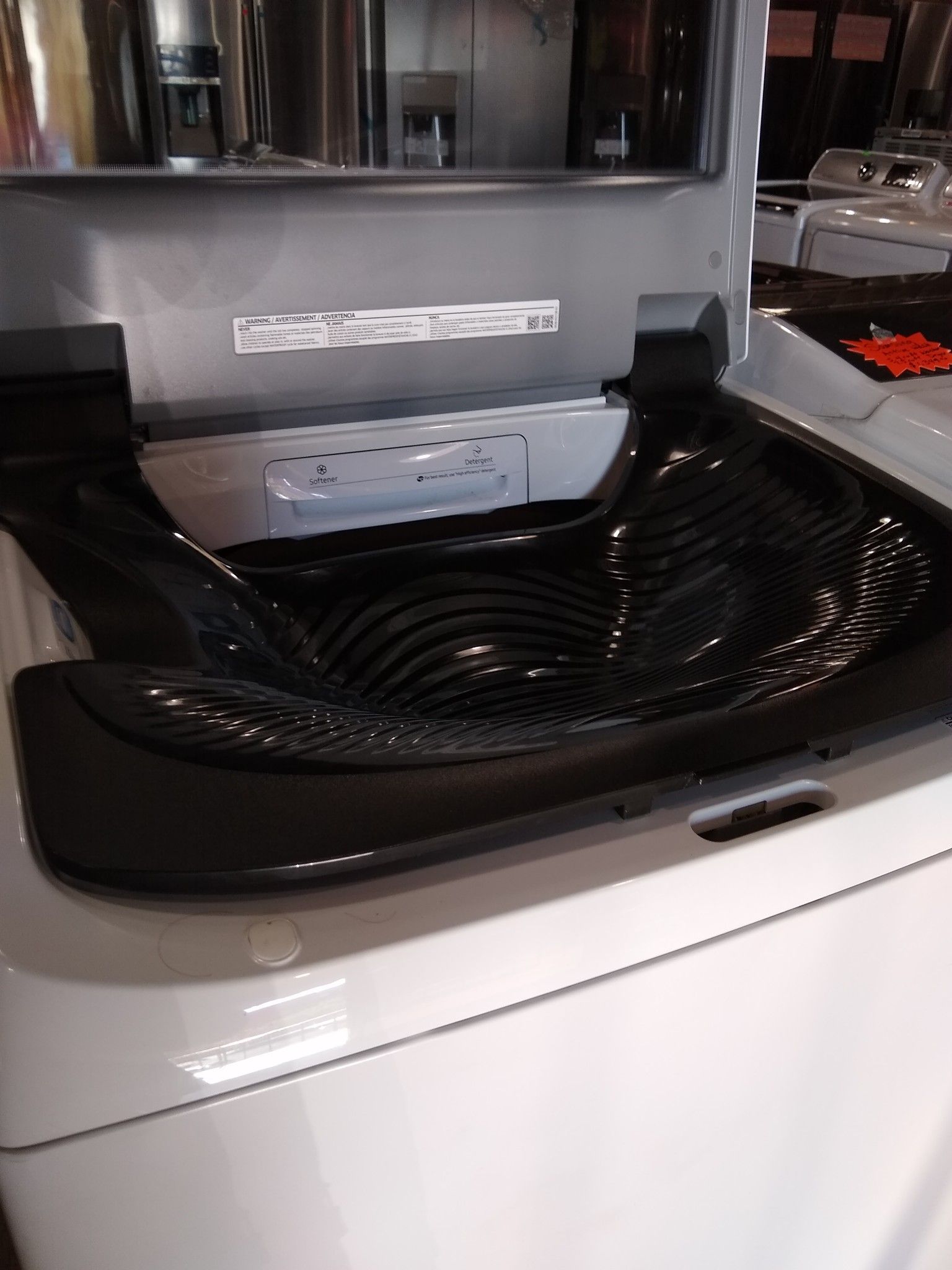 NEW SAMSUNG ACTIVE WASH AND GAS DRYER