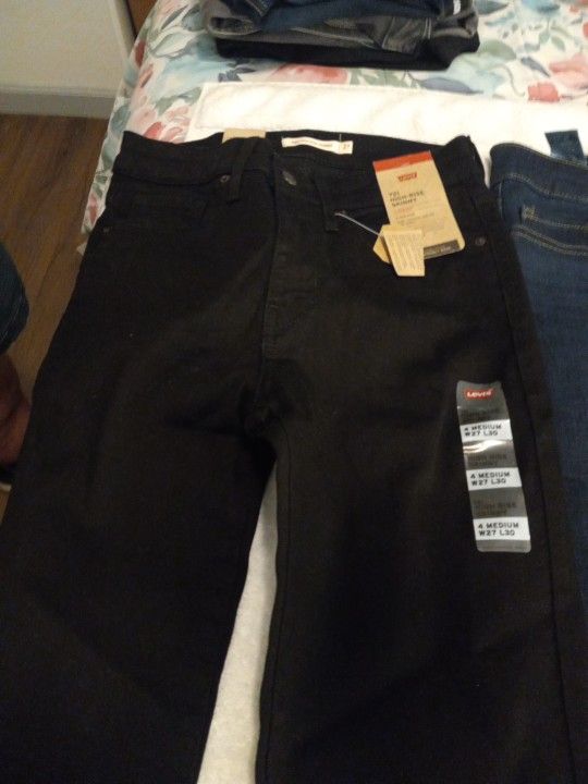 Black Levi Jeans