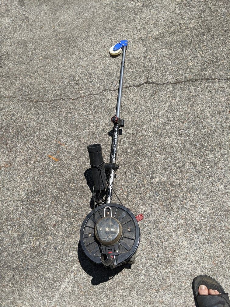 Scotty Downrigger
