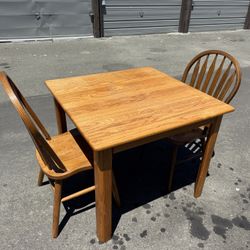 🍽️ Solid Oak Square Dining Table w/ 2 Chairs – 36” Rustic Charm