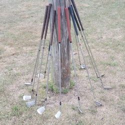Golf Clubs 