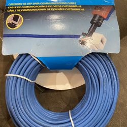 Ideal 100ft 5E UTP Communication Cable 