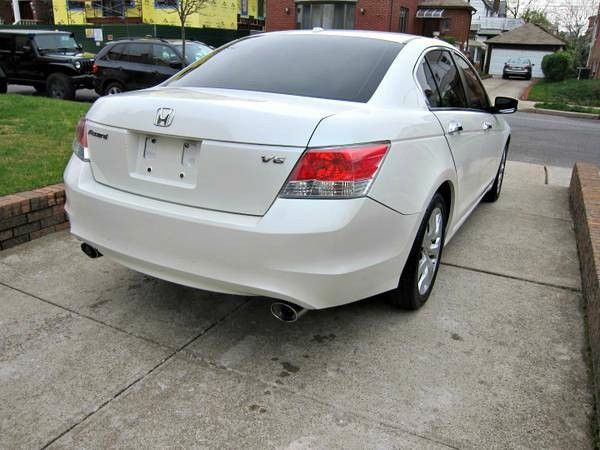 Great Shape. 2010 Honda Accord FWDWheels