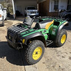 John Deere Buck 500 ATV