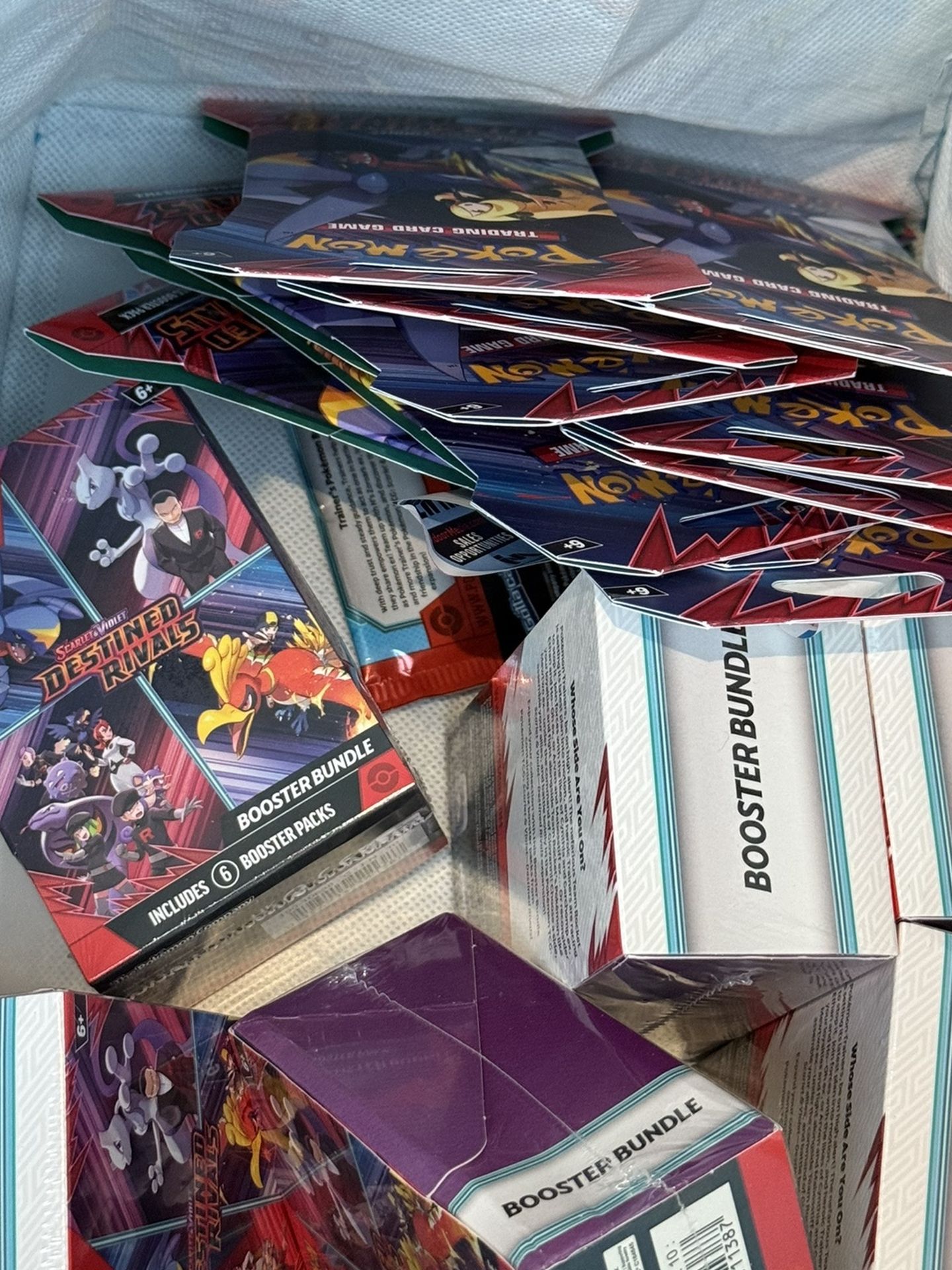 Pokemon Cards - Destined Rivals Sealed packs (51 Remaining)
