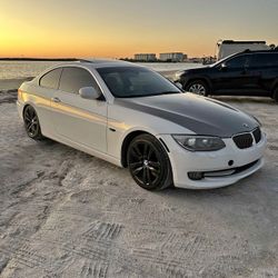 2011 BMW 3 Series · 328i Coupe 2D