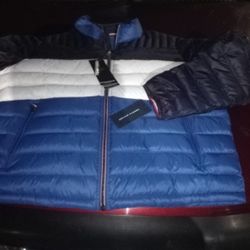 New Tommy Hilfiger Coat 