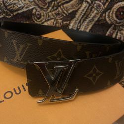 Louis Vuitton Belt for Sale in Lawrenceville, GA - OfferUp