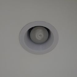 5x Recess Lights w/Bulbs