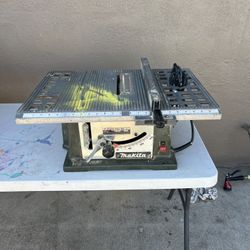 Makita Table Saw