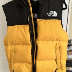 North Face Puffer Vest Yellow/Gold