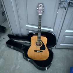 Great 😊 Yamaha acoustic guitar  🎸