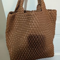 Stunning Brown Woven Tote With Pouch 