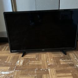 24” Sanyo Smart Tv