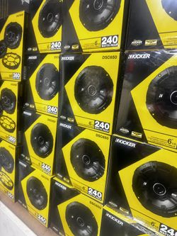 Kicker Speakers Staring At 70 Dlls 
