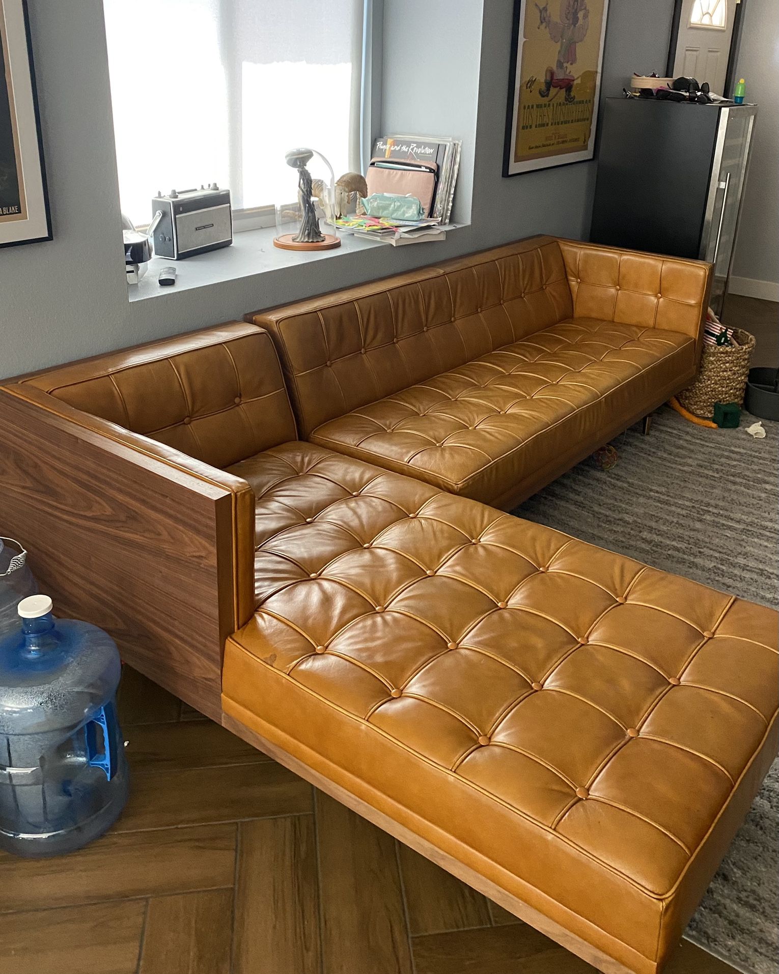 Brand NEW Mid century Leather sofa IN THE BOX