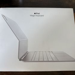 Magic Keyboard For iPad Pro 13inch