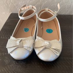 Little Girls White Flats 