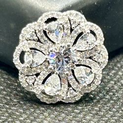 AAA CZ Flower Pendant 